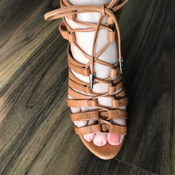 NEW Strapped Brown Leather Heels - Picture 5 of 5